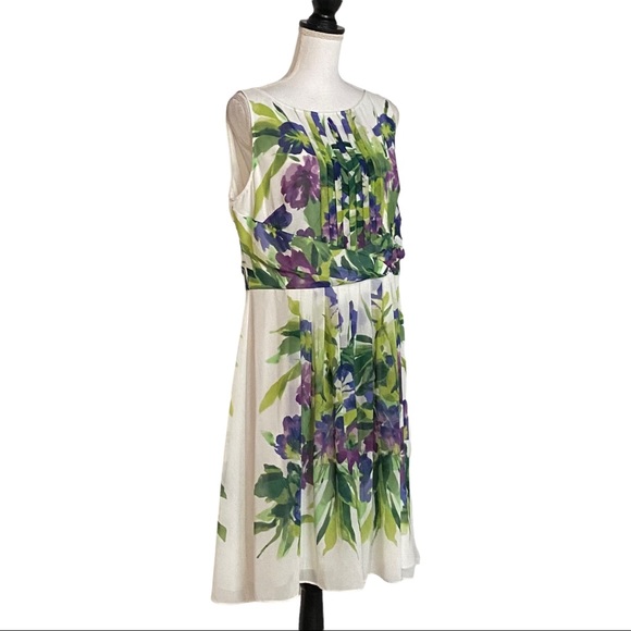 Ralph Lauren Sleeveless Pleated Fit & Flare Floral Dress SZ 14 White Multicolor - Picture 3 of 10